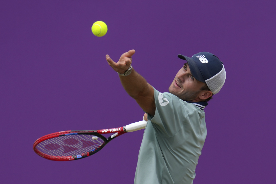 而与弟弟的 而与弟弟的