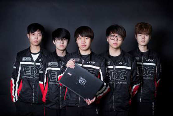 帮助曼市打 帮助曼市打