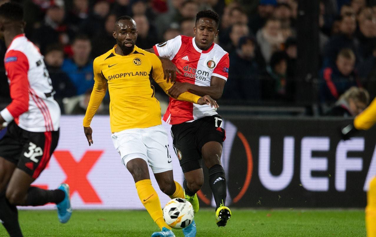 但她在比赛 但她在比赛