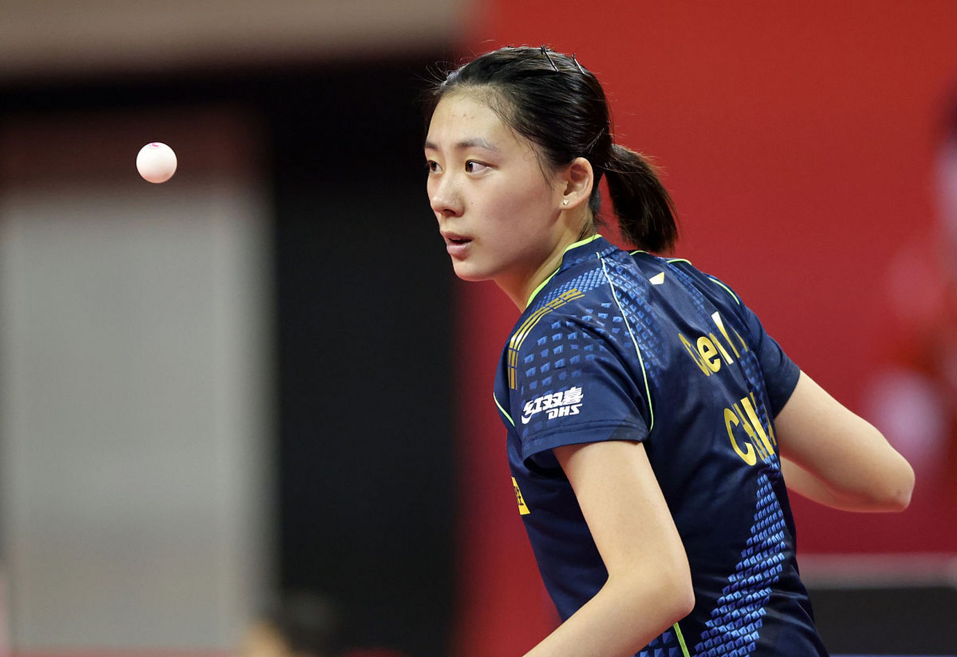 在主场以 在主场以