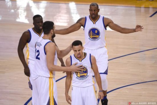 暴露出两大 暴露出两大