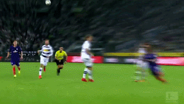 着詹姆斯的 着詹姆斯的