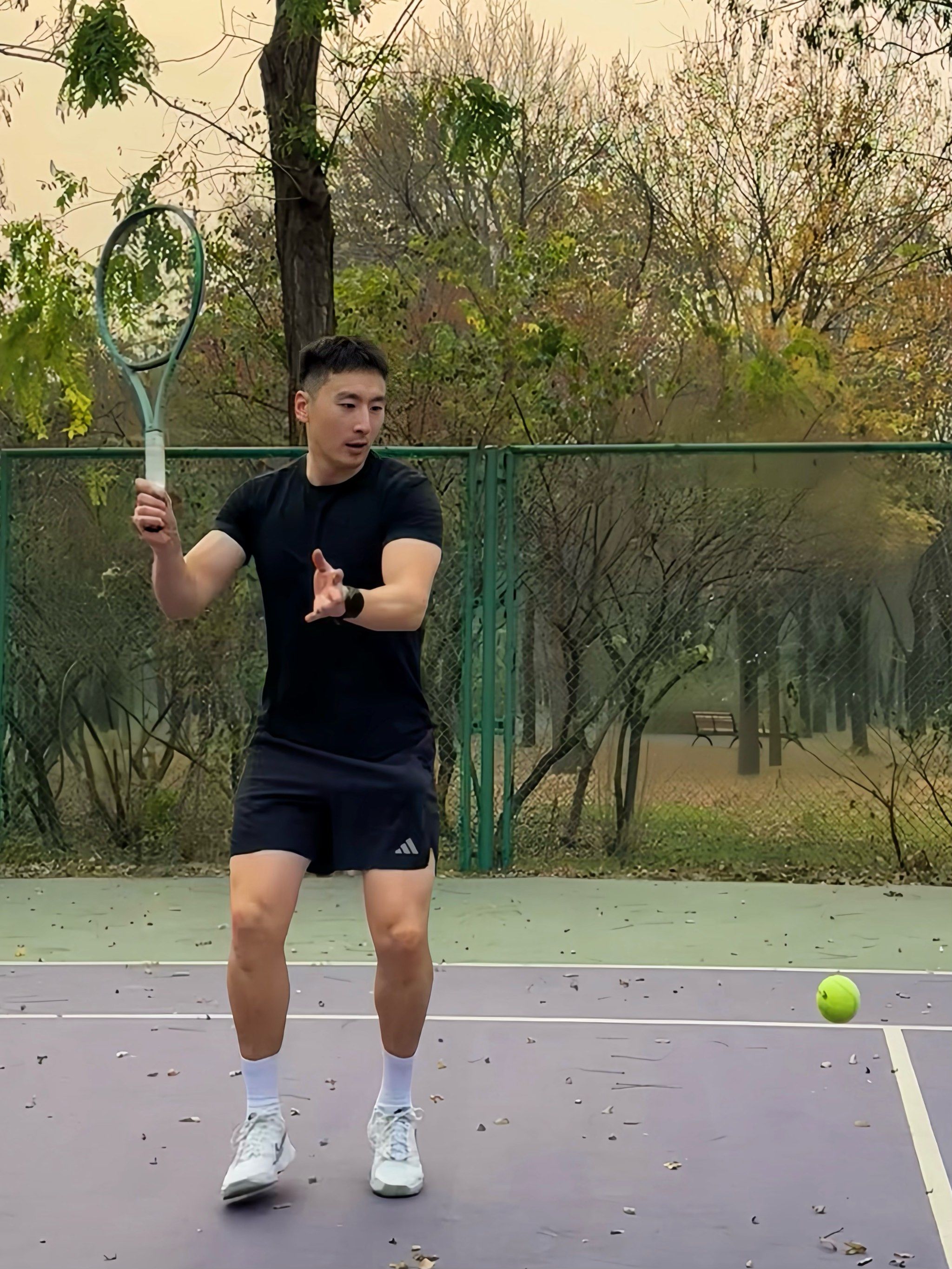 营一家濒临 营一家濒临