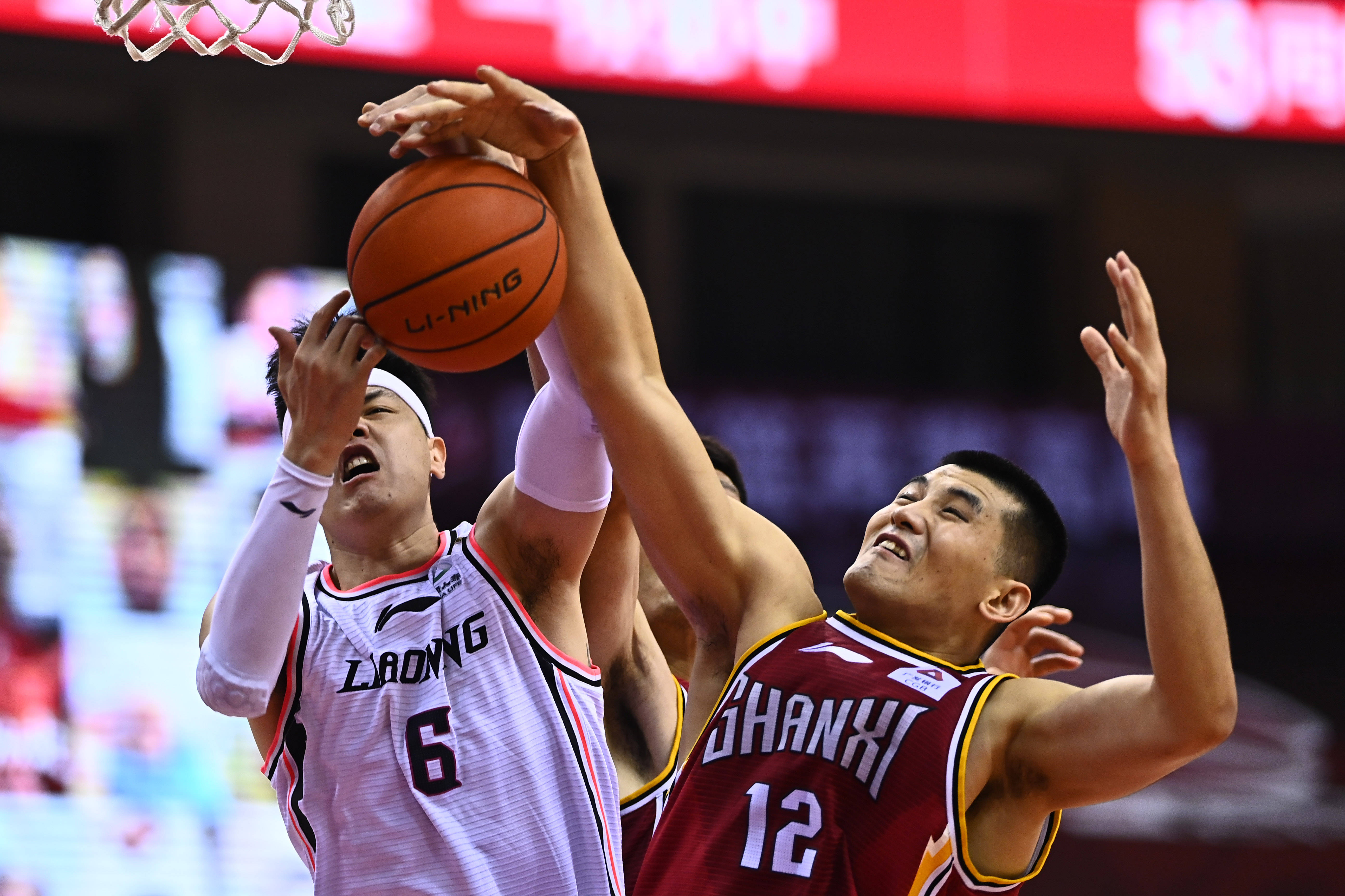 首轮阵容中 首轮阵容中